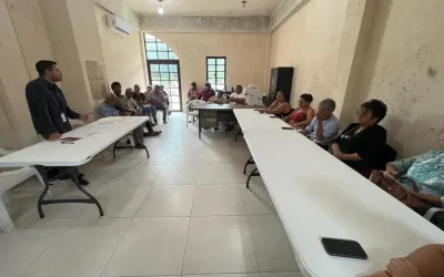 Participan ejidatarios de Aarón Merino en taller de derecho agrario