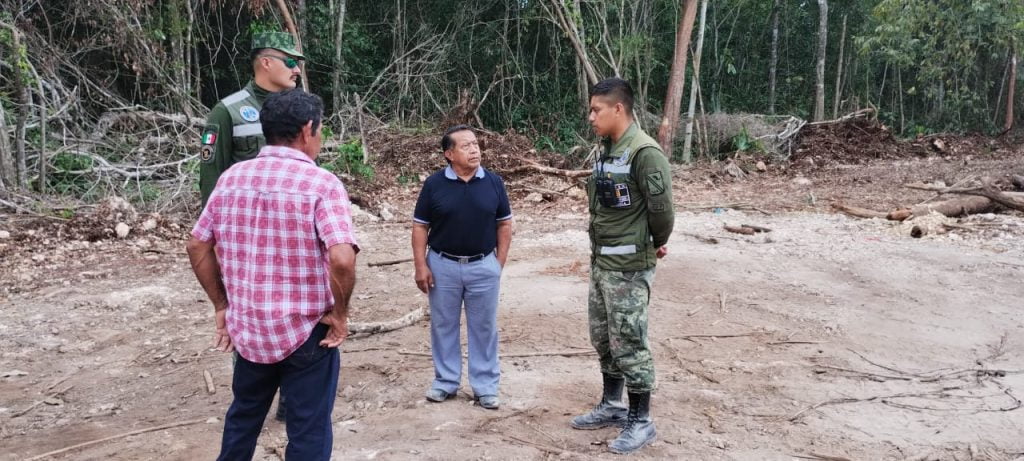 Comitiva del Ejido Aarón Merino supervisa avances del Tren Maya en su territorio 103