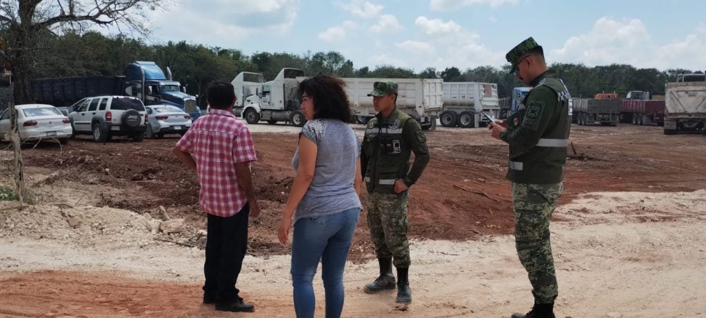 Comitiva del Ejido Aarón Merino supervisa avances del Tren Maya en su territorio 104